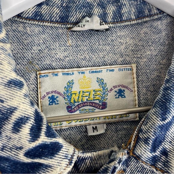 Vintage Barbie Denim Acid Wash Jean Jacket - Picture 6 of 6